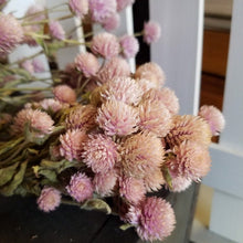 Load image into Gallery viewer, Diy floral wreath kit. #stayhome #socialdistancing crafting project . Great Easter Spring Mothers Day decor