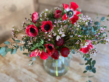 Load image into Gallery viewer, My sweetheart. Fresh Fragrant DIY flower arrangement kit