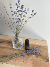Load image into Gallery viewer, Dried lavender all natural diffuser with vintage inspired bud vase and essential oil
