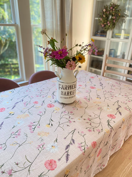 Introducing our new line of tablecloths inspired by the garden!