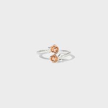 Load image into Gallery viewer, Rose Shape Inlaid Zircon Bypass Ring
