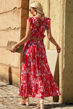 Load image into Gallery viewer, Sunny Day Tie Back floral Cropped Top and Maxi Skirt Set
