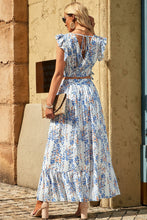 Load image into Gallery viewer, Sunny Day Tie Back floral Cropped Top and Maxi Skirt Set
