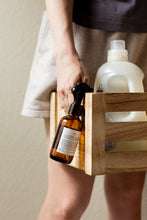 Load image into Gallery viewer, Linen Spray - Orange + Clove
