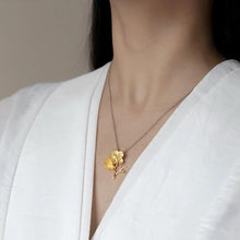 Load image into Gallery viewer, Cherry Blossoms Necklace

