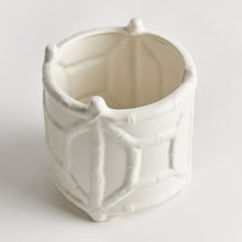 Load image into Gallery viewer, CHINOISERIE ROUND CACHEPOTÂ LARGE
