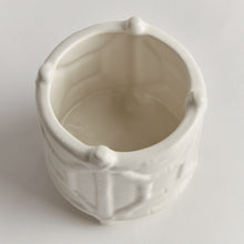 Load image into Gallery viewer, CHINOISERIE ROUND CACHEPOT SMALL
