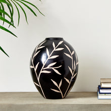 Load image into Gallery viewer, DAYANA VASE LARGE

