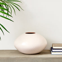 Load image into Gallery viewer, KEYLA VASE MEDIUM

