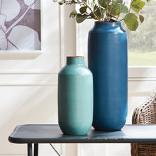 Load image into Gallery viewer, LUCELA BOTTLE VASE
