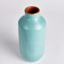 Load image into Gallery viewer, LUCELA BOTTLE VASE
