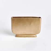 Load image into Gallery viewer, PENDLETON VASE SMALL
