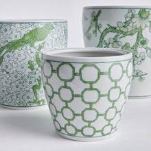 Load image into Gallery viewer, IMPERIAL FLOWER POTS, SET OF 3

