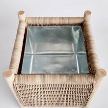 Load image into Gallery viewer, LANDON MEDIUM PLANTER
