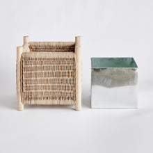 Load image into Gallery viewer, LANDON MEDIUM PLANTER
