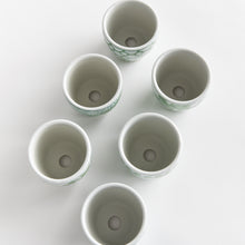 Load image into Gallery viewer, IMPERIAL MINI FLOWER POTS, SET OF 6
