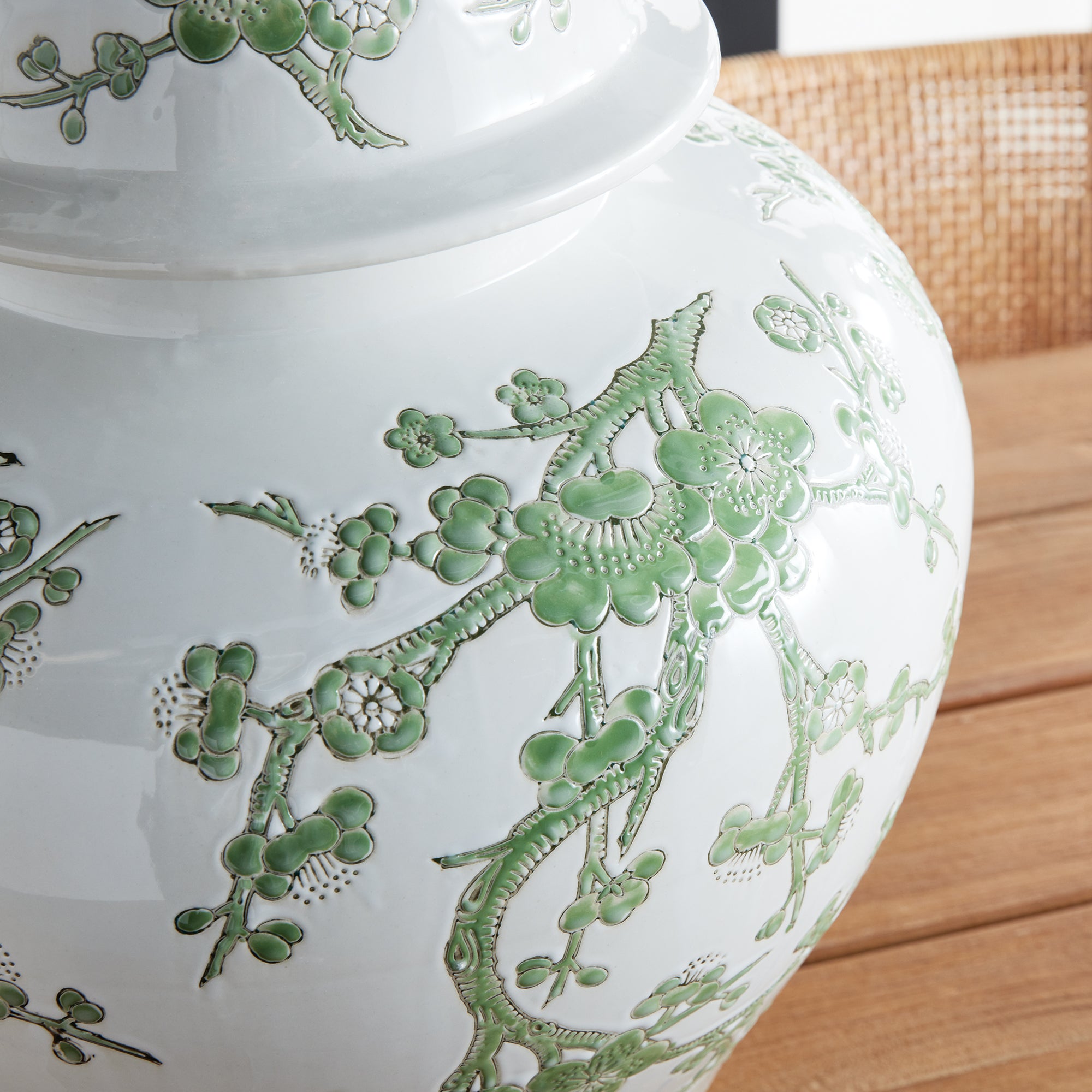 Load image into Gallery viewer, IMPERIAL EMPRESS LIDDED GINGER JAR