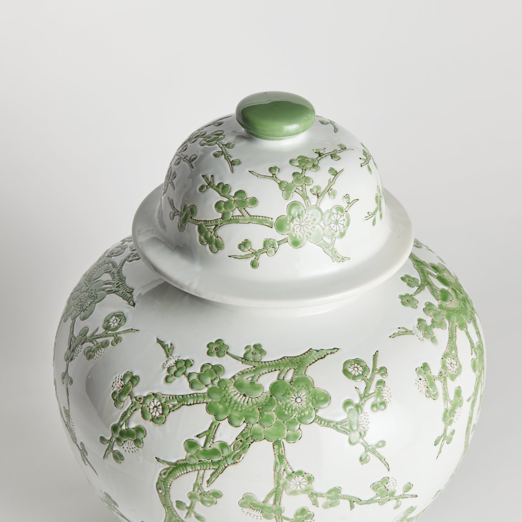 Load image into Gallery viewer, IMPERIAL EMPRESS LIDDED GINGER JAR