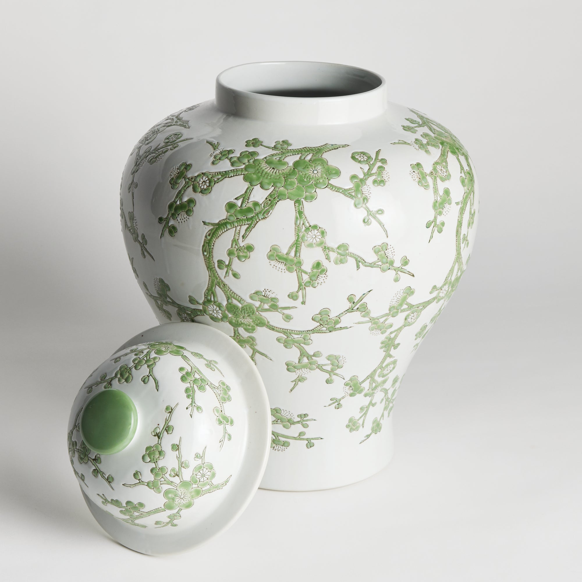 Load image into Gallery viewer, IMPERIAL EMPRESS LIDDED GINGER JAR
