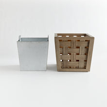 Load image into Gallery viewer, CHATHAM PLANTER SMALL
