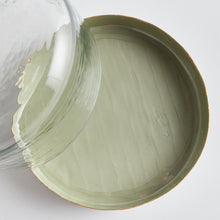 Load image into Gallery viewer, KAMMIE TRAY WITH CLOCHE LARGE
