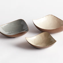 Load image into Gallery viewer, CAMRYN DECORATIVE BOWLS, SET OF 3
