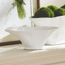 Load image into Gallery viewer, MADARA OVAL VASE SMALL
