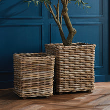 Load image into Gallery viewer, HARRISON PLANTERS, SET OF 2

