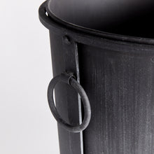 Load image into Gallery viewer, OBERON PLANTER MEDIUM
