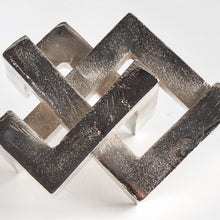 Load image into Gallery viewer, KEY SCULPTURE
