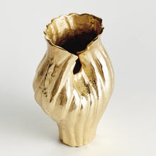 Load image into Gallery viewer, ROSALIE VASE SMALL
