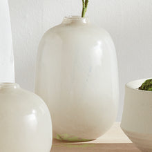 Load image into Gallery viewer, NIALL VASE LARGE
