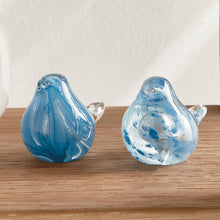 Load image into Gallery viewer, LITTLE FINCHES, SET OF 2
