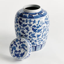 Load image into Gallery viewer, BARCLAY BUTERA DYNASTY BLOSSOM LIDDED JAR
