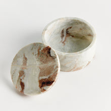 Load image into Gallery viewer, JAQUELINE MARBLE ROUND LIDDED BOX WIDE
