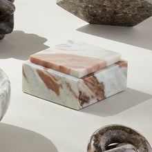 Load image into Gallery viewer, JAQUELINE MARBLE SQUARE LIDDED BOX SHORT

