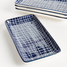 Load image into Gallery viewer, STRIA 7" TRAYS, SET OF 4
