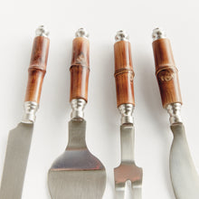 Load image into Gallery viewer, BARCLAY BUTERA KEYSTONE CHEESE KNIVES, SET OF 4
