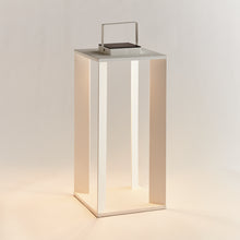 Load image into Gallery viewer, HANLEY SOLAR LED LANTERN 24"
