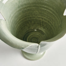 Load image into Gallery viewer, PETALO VASE LARGE
