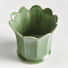Load image into Gallery viewer, MALINE FOOTED  POT SMALL
