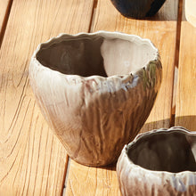 Load image into Gallery viewer, EVELYN POT LARGE
