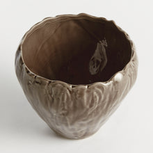 Load image into Gallery viewer, EVELYN POT LARGE

