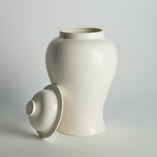 Load image into Gallery viewer, KOA LIDDED GINGER JAR LARGE
