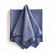 Load image into Gallery viewer, BARCLAY BUTERA MIRAMAR DINNER NAPKINS, SET OF 4
