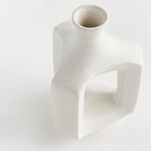 Load image into Gallery viewer, SONYA VASE SHORT
