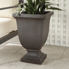 Load image into Gallery viewer, FIBRECLAY BECKETT SQ FOOTED PLANTER SMALL
