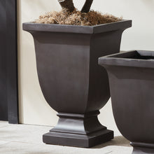 Load image into Gallery viewer, FIBRECLAY BECKETT SQ FOOTED PLANTER LARGE
