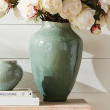 Load image into Gallery viewer, BARCLAY BUTERA OJAI VASE LARGE
