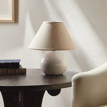 Load image into Gallery viewer, CHARLIE MINI LAMP
